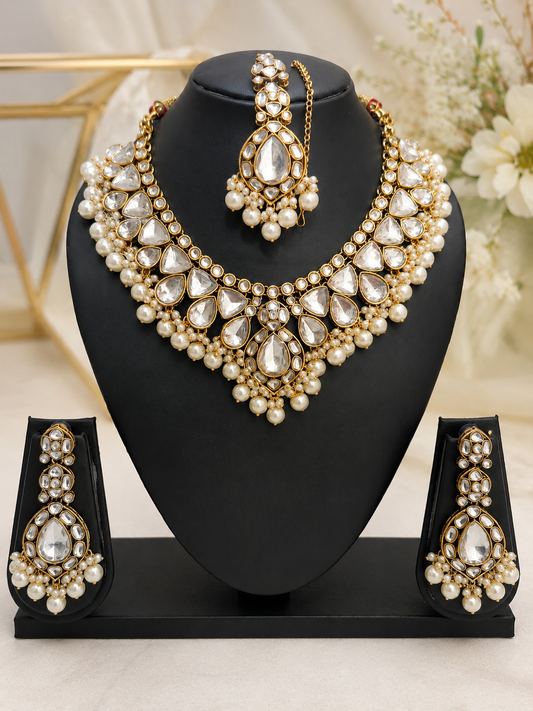 Royal Pearl Kundan Necklace Set