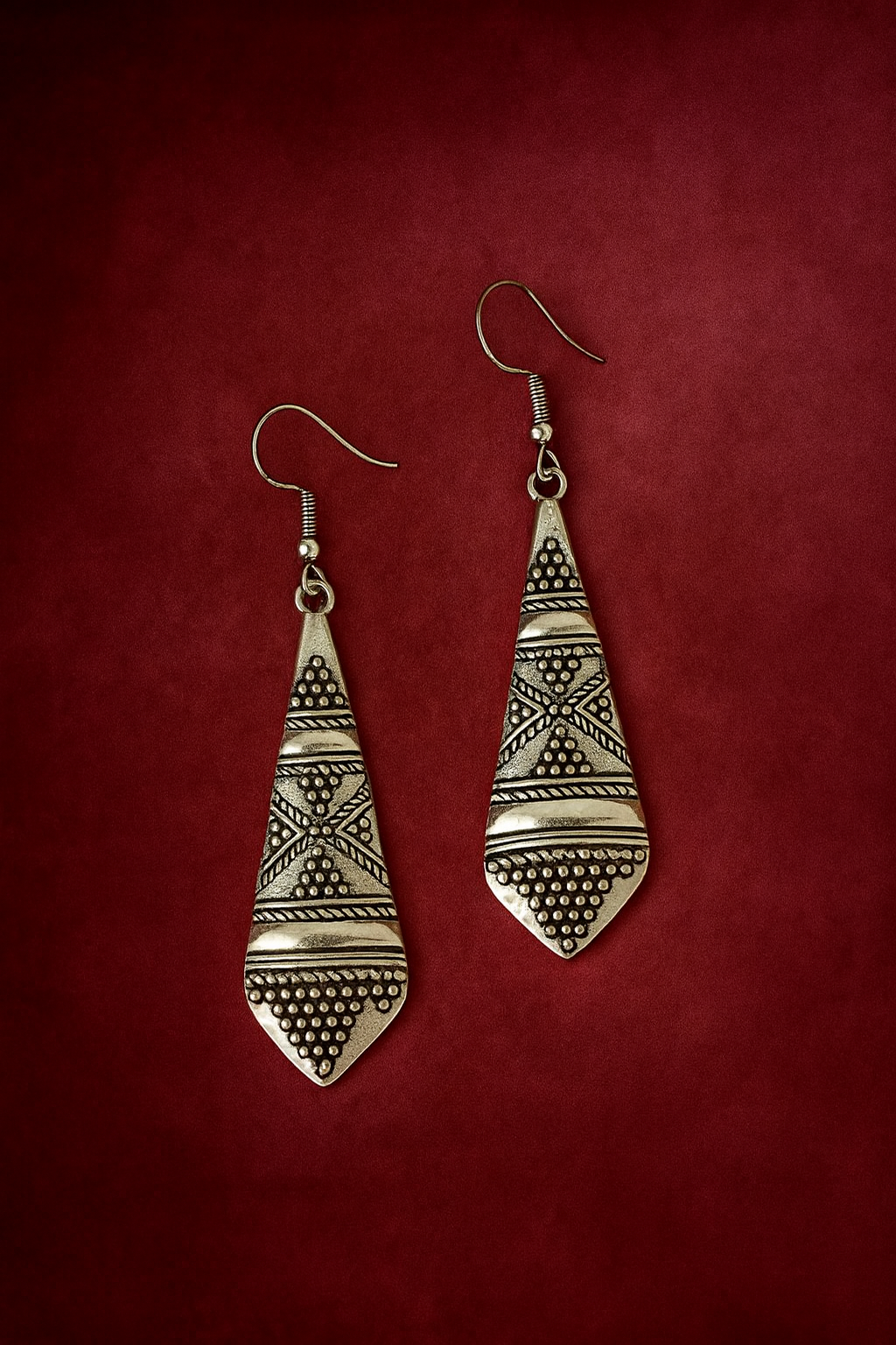 Silver Aura Tribal Drops