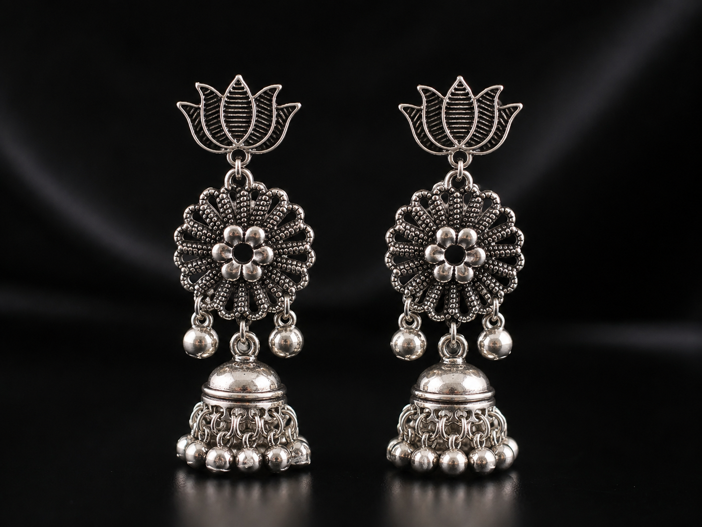 Antique Silver Floral Jhumka Necklace Set
