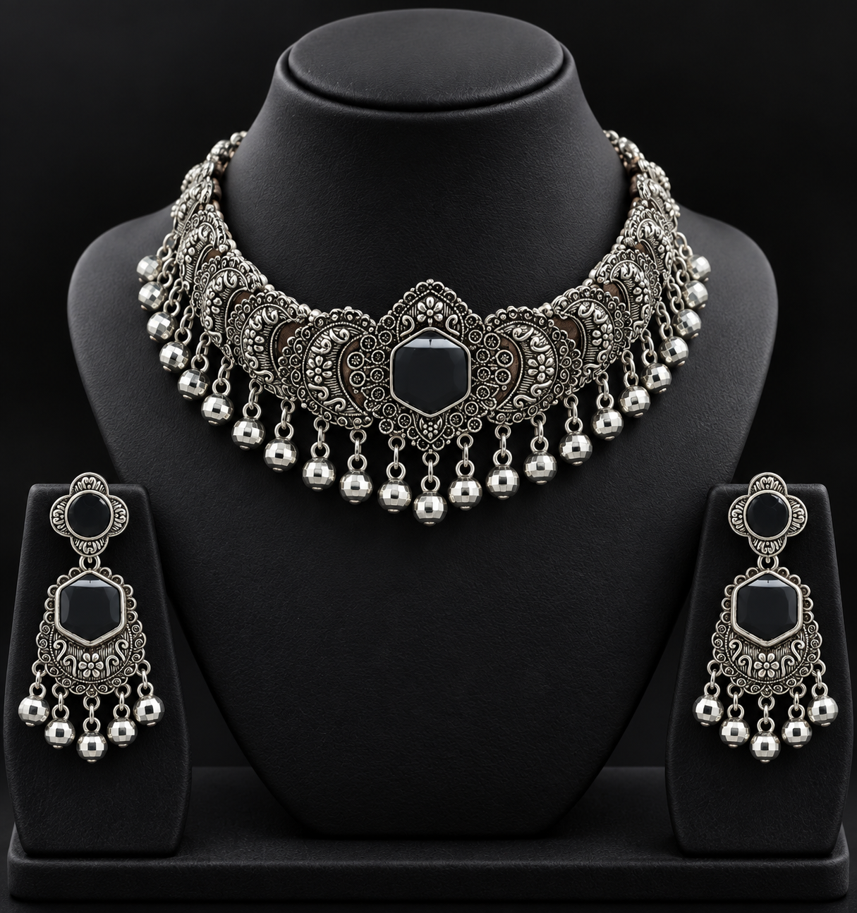 Zariya Jhumka Necklace Set