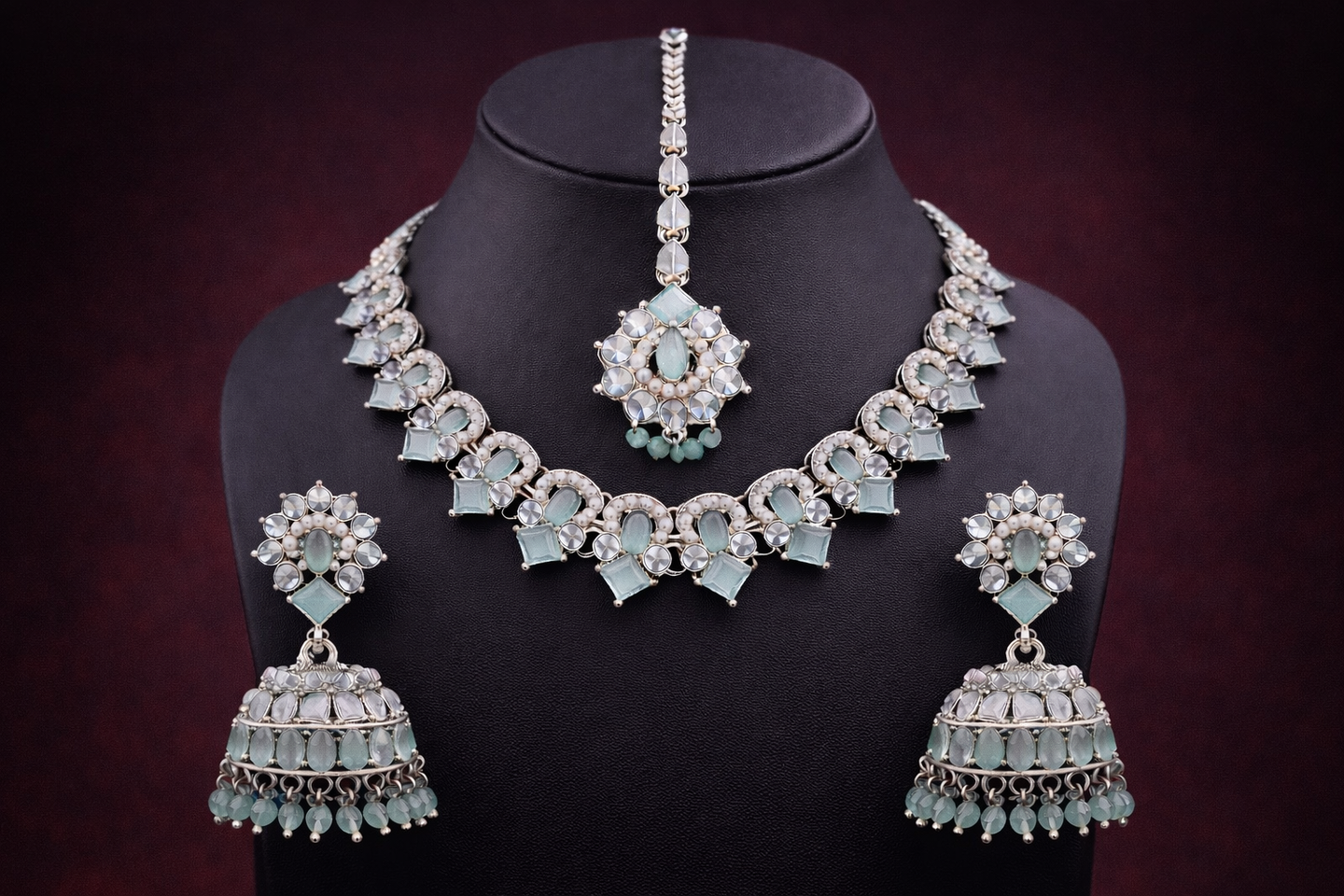 Zivaana Mintora Necklace Set