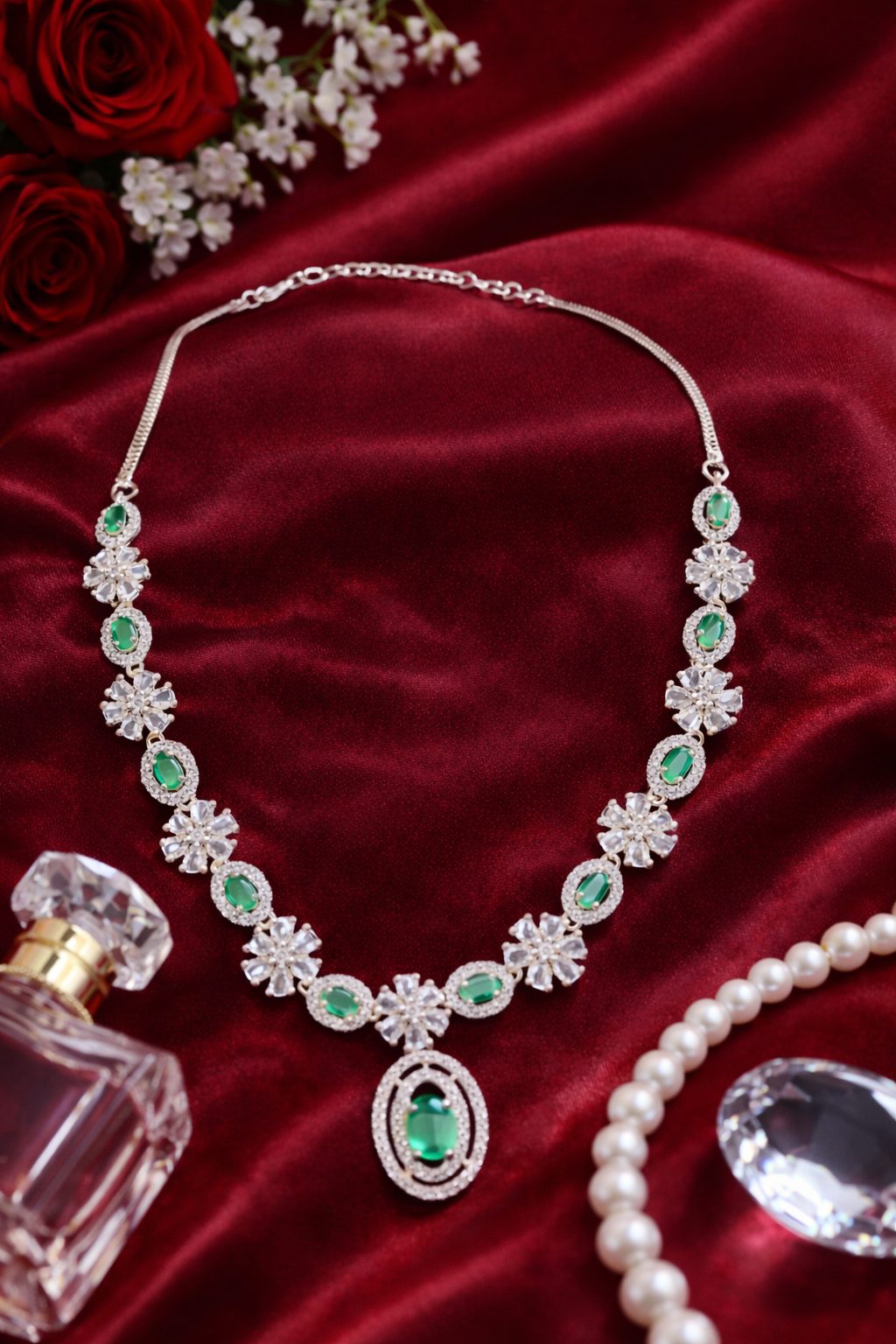 Celesté Frost Necklace