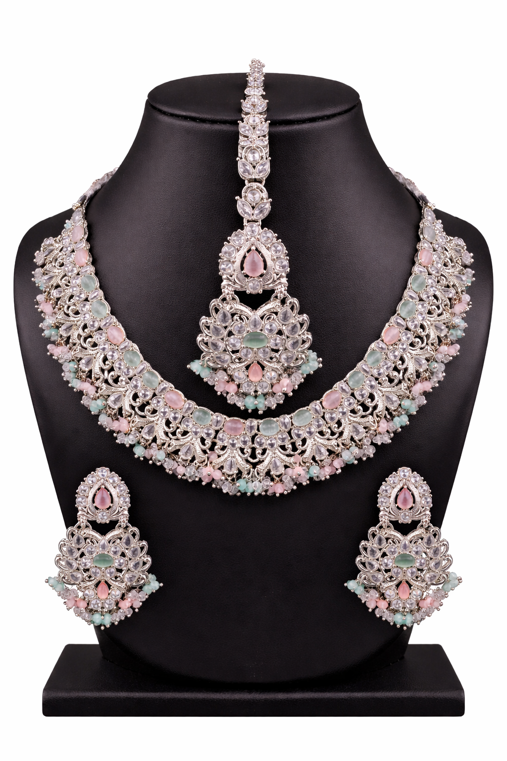Chandrika Noor Necklace Set