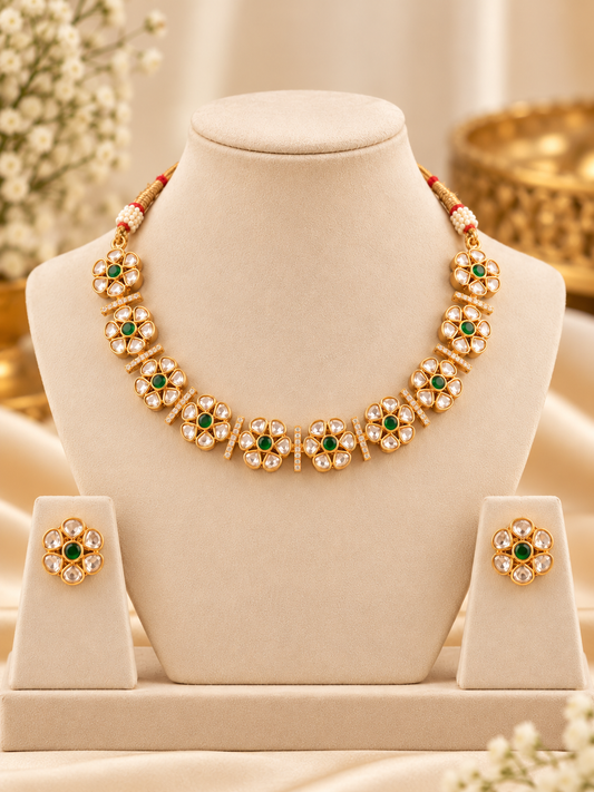 Royal Emerald Floral Necklace Set