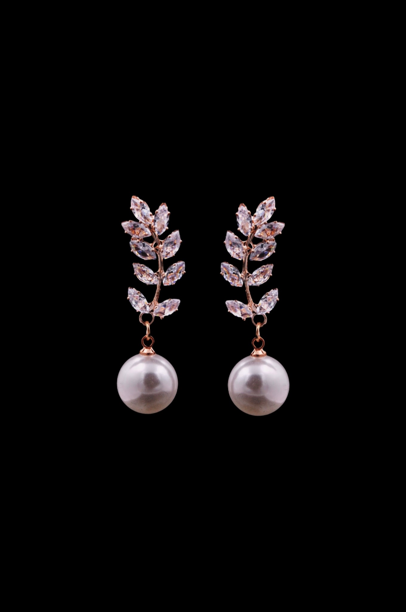 Elegance Vine Pearl Drops
