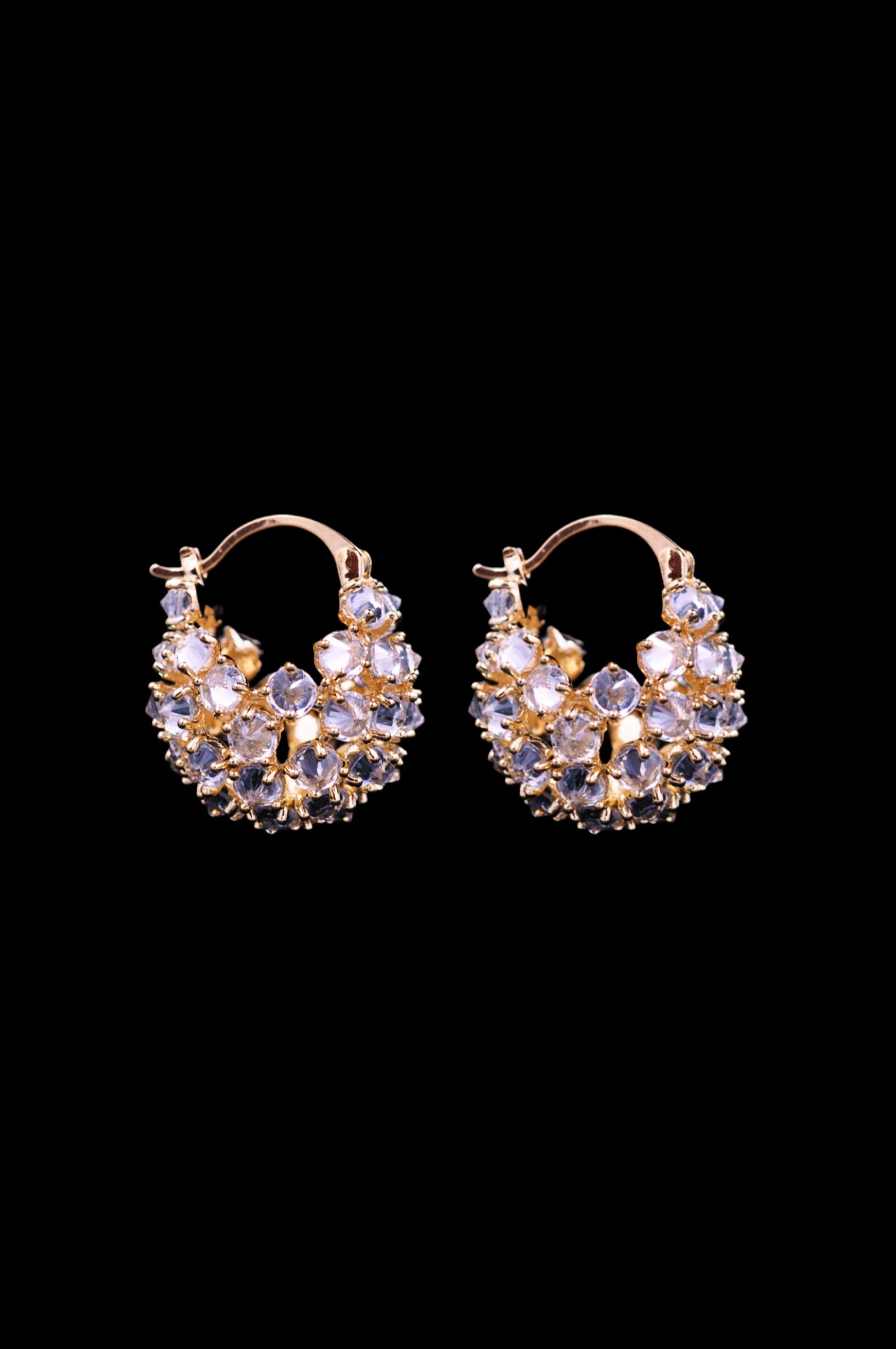 Elegant Kundan Hoop