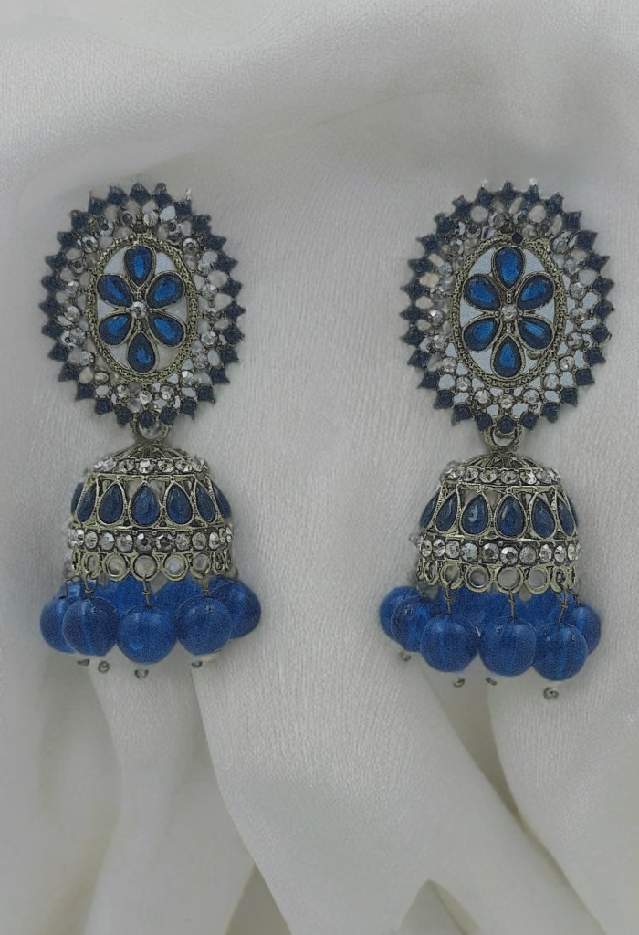 Royal Kundan Jhumka Earrings – Timeless Elegance