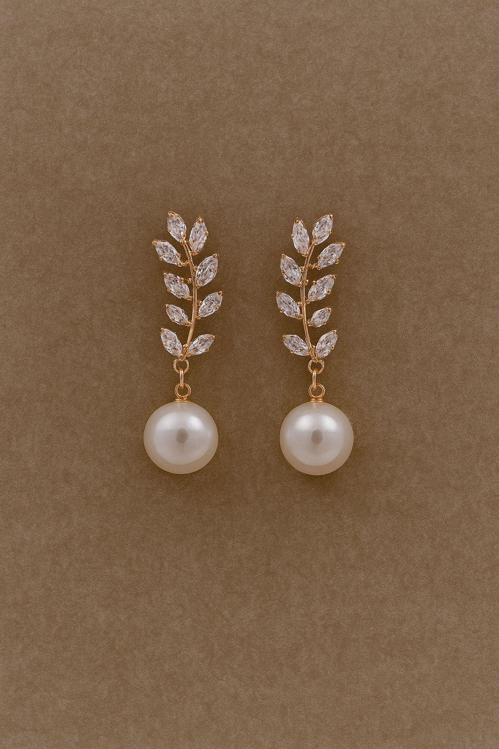 Elegance Vine Pearl Drops